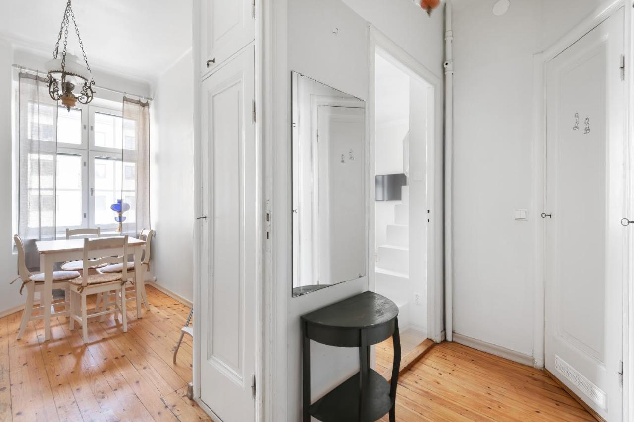 Wehost Spacious Studio For 5 With A Kitchen 赫尔辛基 外观 照片