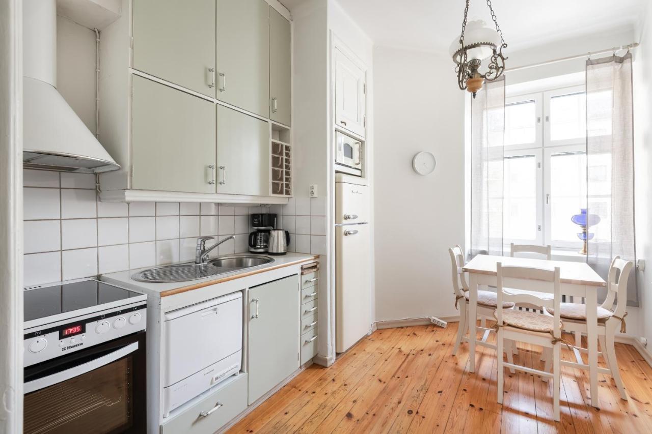 Wehost Spacious Studio For 5 With A Kitchen 赫尔辛基 外观 照片